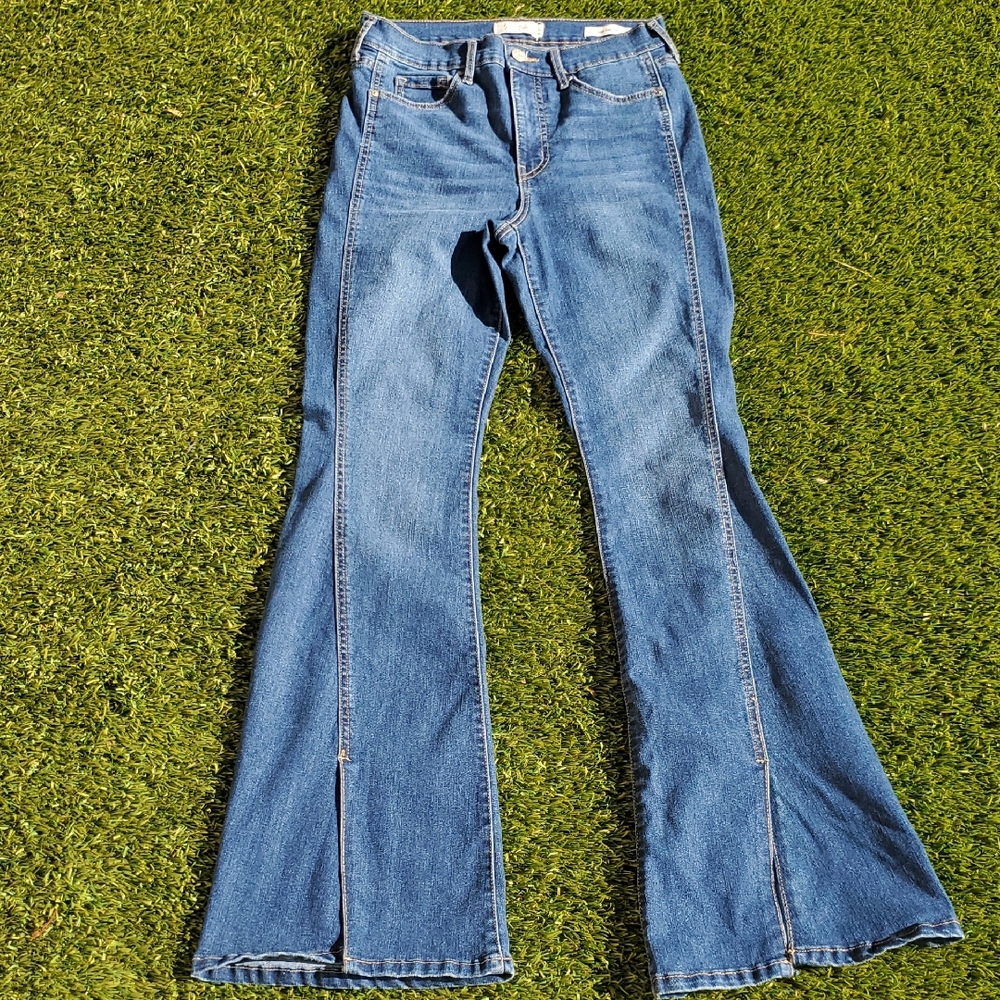 Jessica Simpson Stylish Women's Blue Flare Jeans 4/27 Open Slit Jeans